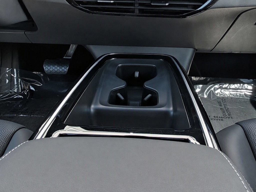 Certified 2023 Volkswagen ID.4 Pro S AWD/4WD image 24