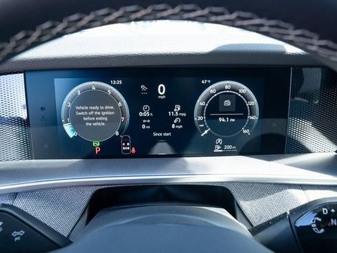 New 2026 Volkswagen Tiguan S image 18