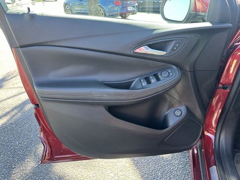 Used 2023 Buick Encore GX Select w/ Sport Touring Package image 10