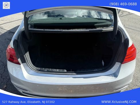 Used 2018 BMW 330i xDrive Sedan w/ Convenience Package image 29