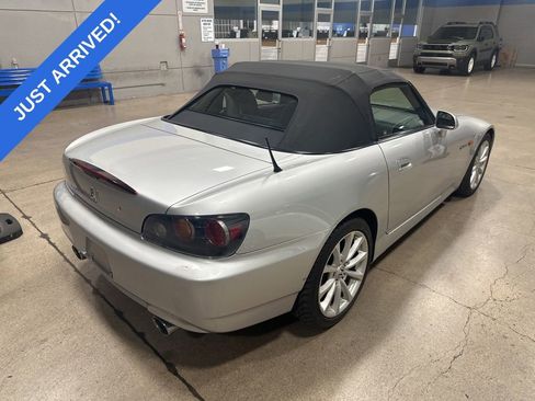 Used 2006 Honda S2000 image 3