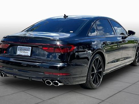 Used 2022 Audi S8 w/ S8 Executive Package AWD/4WD image 13