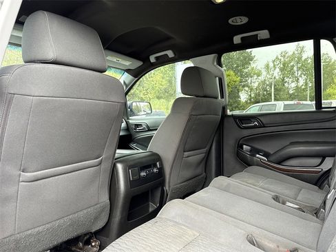 Used 2017 GMC Yukon SLE w/ Convenience Package image 13