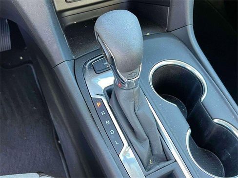 Certified 2024 Chevrolet Equinox LS image 30