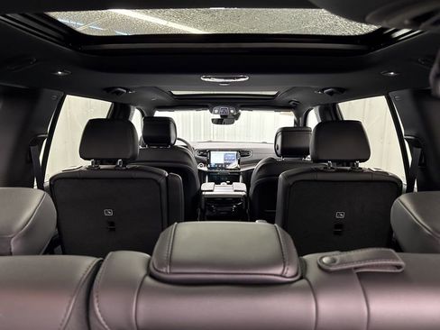 New 2026 Jeep Grand Wagoneer 4WD image 11