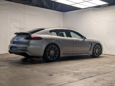 Used 2015 Porsche Panamera GTS AWD/4WD image 6