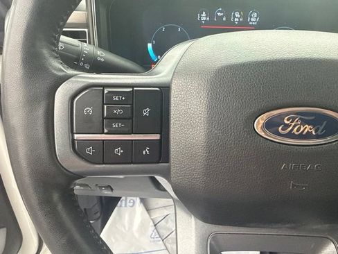 Used 2024 Ford F250 Lariat w/ Sport Appearance Package AWD/4WD image 20