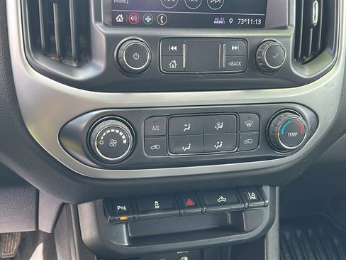 Used 2021 Chevrolet Colorado LT w/ Fleet Safety Package image 10