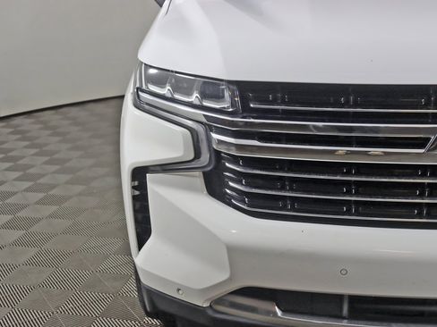 Used 2022 Chevrolet Tahoe LT w/ Luxury Package image 15