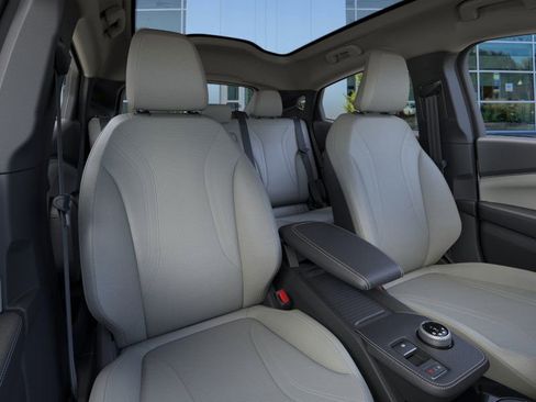 New 2024 Ford Mustang Mach-E Premium image 10