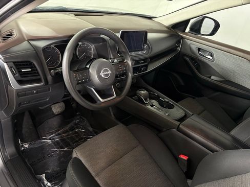 Used 2023 Nissan Rogue SV FWD image 15