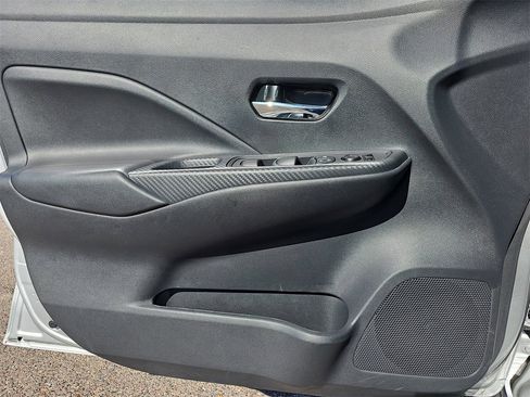 Used 2025 Nissan Versa SV w/ Trunk Package image 26