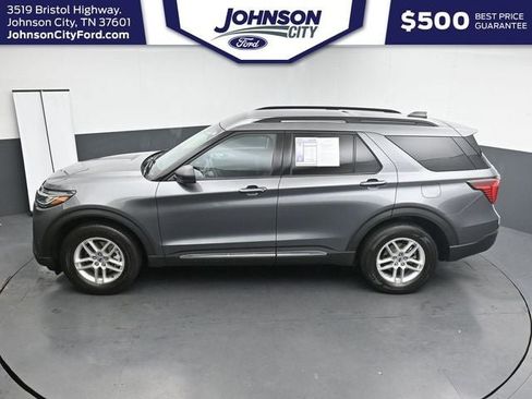 Certified 2025 Ford Explorer Active AWD/4WD image 24