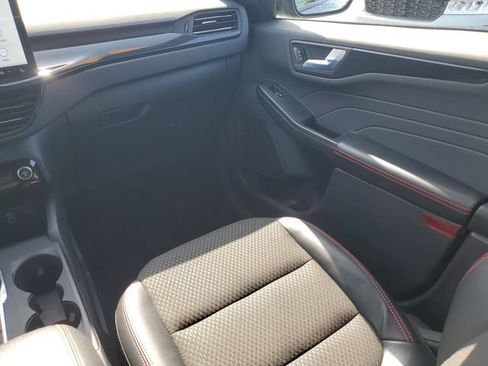 Used 2023 Ford Escape ST-Line w/ Tech Pack #1 AWD/4WD image 24