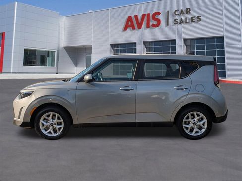 Used 2024 Kia Soul LX w/ Option Group 015 image 9