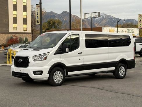 Used 2023 Ford Transit 350 XLT RWD image 3