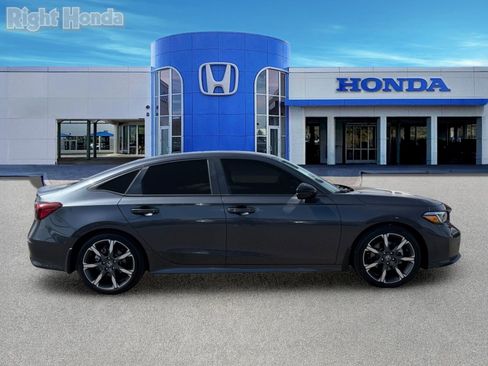 Certified 2025 Honda Civic Sport Touring image 10