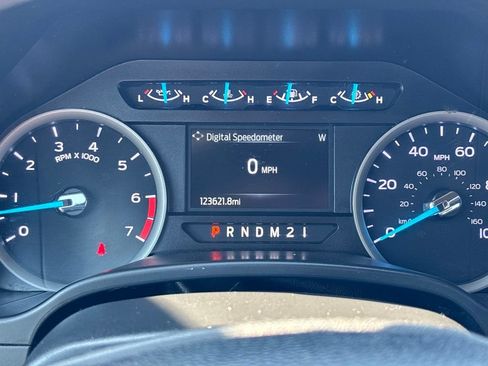 Used 2021 Ford F250 XLT AWD/4WD image 27