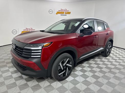 New 2026 Nissan Kicks SV image 1