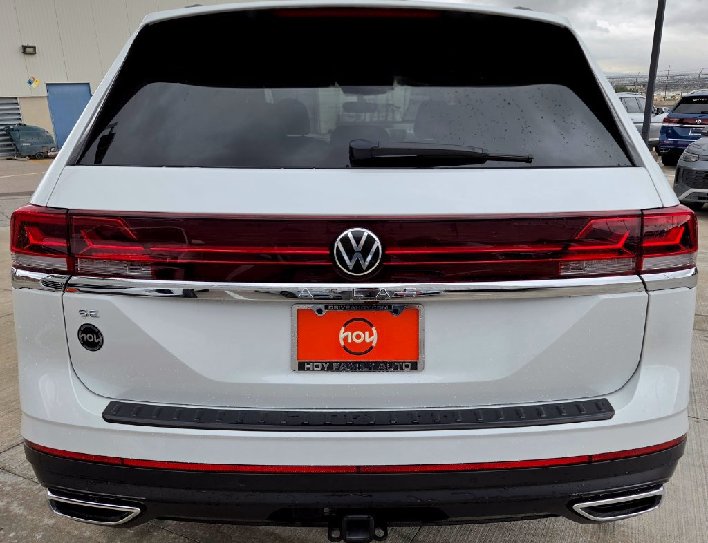 Certified 2026 Volkswagen Atlas SE FWD image 7