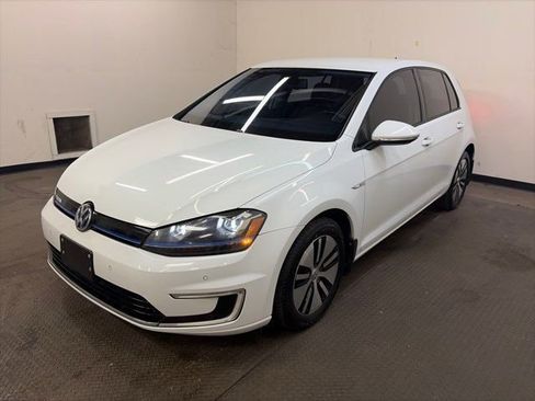 Used 2016 Volkswagen e-Golf SEL Premium image 5