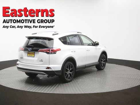 Used 2018 Toyota RAV4 SE AWD/4WD image 42