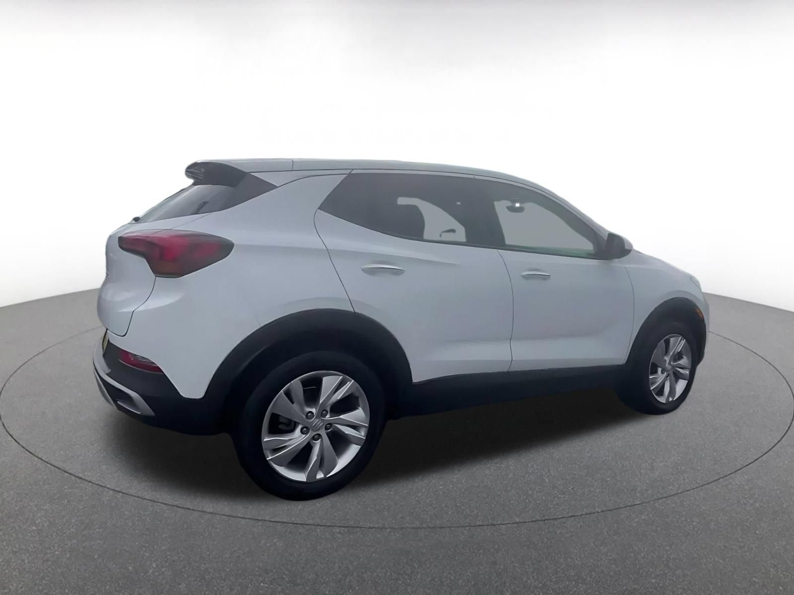 Used 2025 Buick Encore GX Preferred AWD/4WD image 14