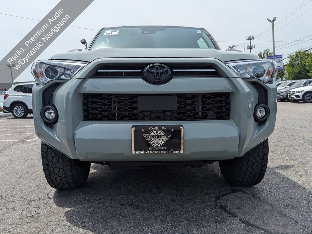Used 2022 Toyota 4Runner Trail Special Edition AWD/4WD image 5