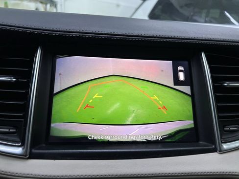 Used 2021 INFINITI QX50 Luxe FWD image 16