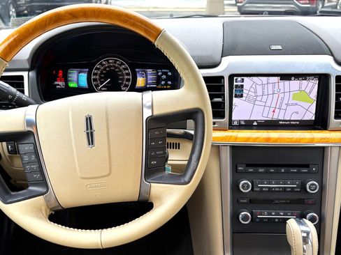 Used 2011 Lincoln MKZ Hybrid w/ 201A Rapid Spec Order Code image 10