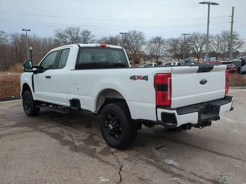 Used 2023 Ford F250 XL w/ STX Appearance Package image 6