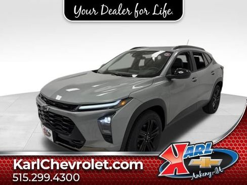 Certified 2024 Chevrolet Trax ACTIV w/ Sunroof Package FWD image 1