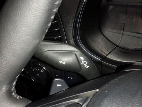 Used 2015 Ford Edge Titanium w/ Equipment Group 301A AWD/4WD image 22