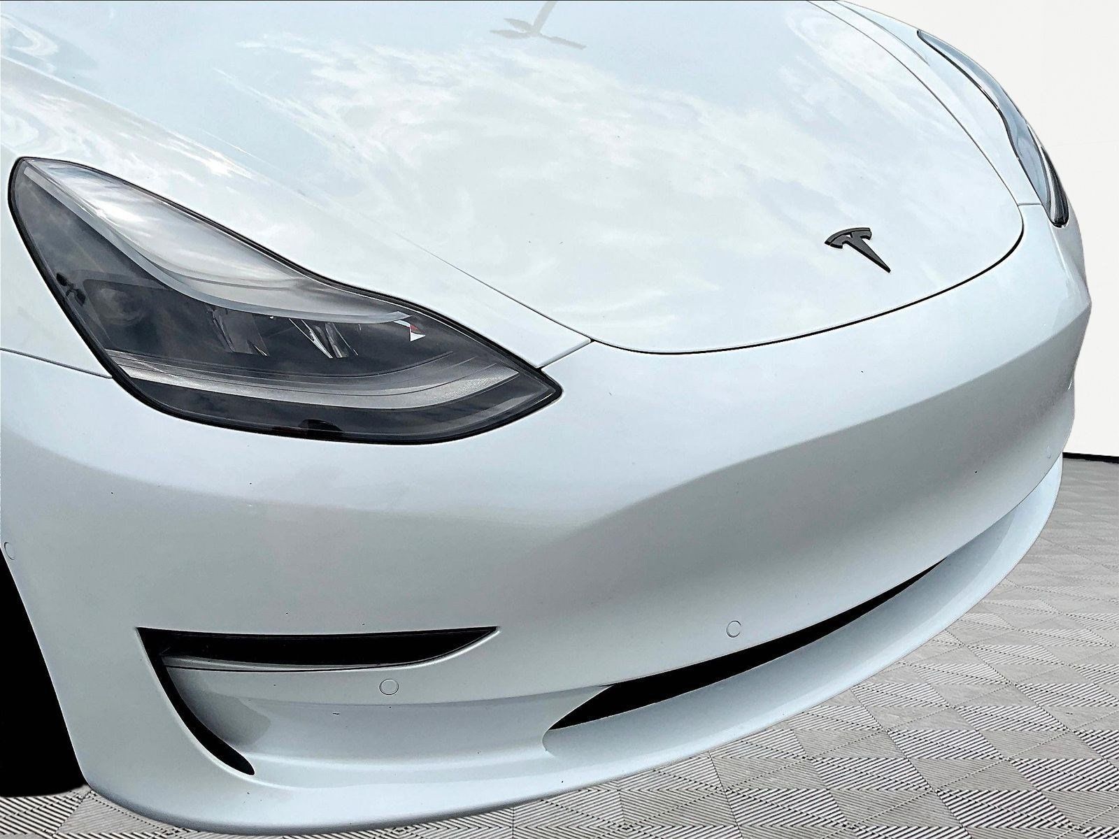 Used 2022 Tesla Model 3 Performance AWD/4WD image 32