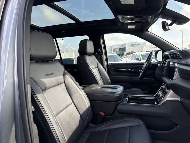 Certified 2022 GMC Yukon Denali w/ Denali Reserve Package AWD/4WD image 19