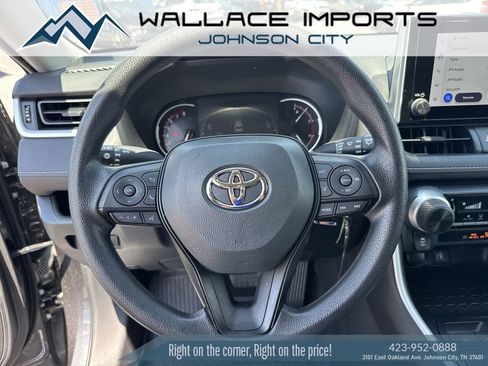 Used 2023 Toyota RAV4 LE FWD image 27