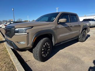 Used 2022 Nissan Frontier PRO-4X w/ Off-Road Protection Package video 1