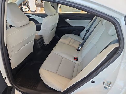 New 2026 Toyota Camry Hybrid AWD/4WD image 20