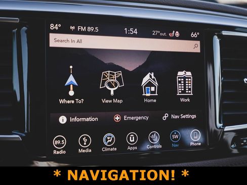 Used 2018 Chrysler Pacifica Limited w/ Tire & Wheel Group image 4