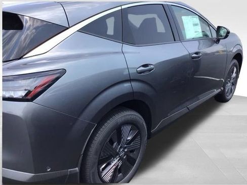 New 2025 Nissan Murano SL image 6