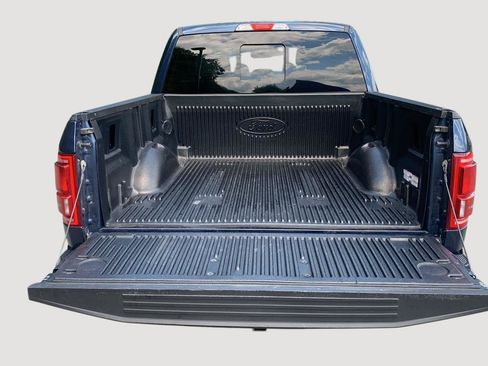 Used 2016 Ford F150 Lariat AWD/4WD image 11