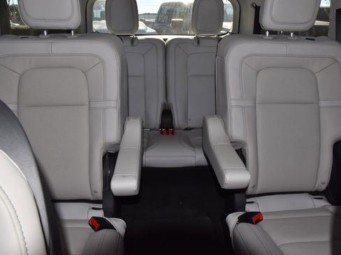 New 2026 Lincoln Aviator Reserve image 28