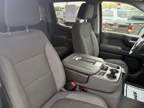 Used 2022 Chevrolet Silverado 1500 Custom w/ Rally Edition image 27