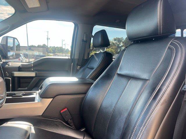 Used 2021 Ford F250 Lariat w/ Lariat Value Package AWD/4WD image 16