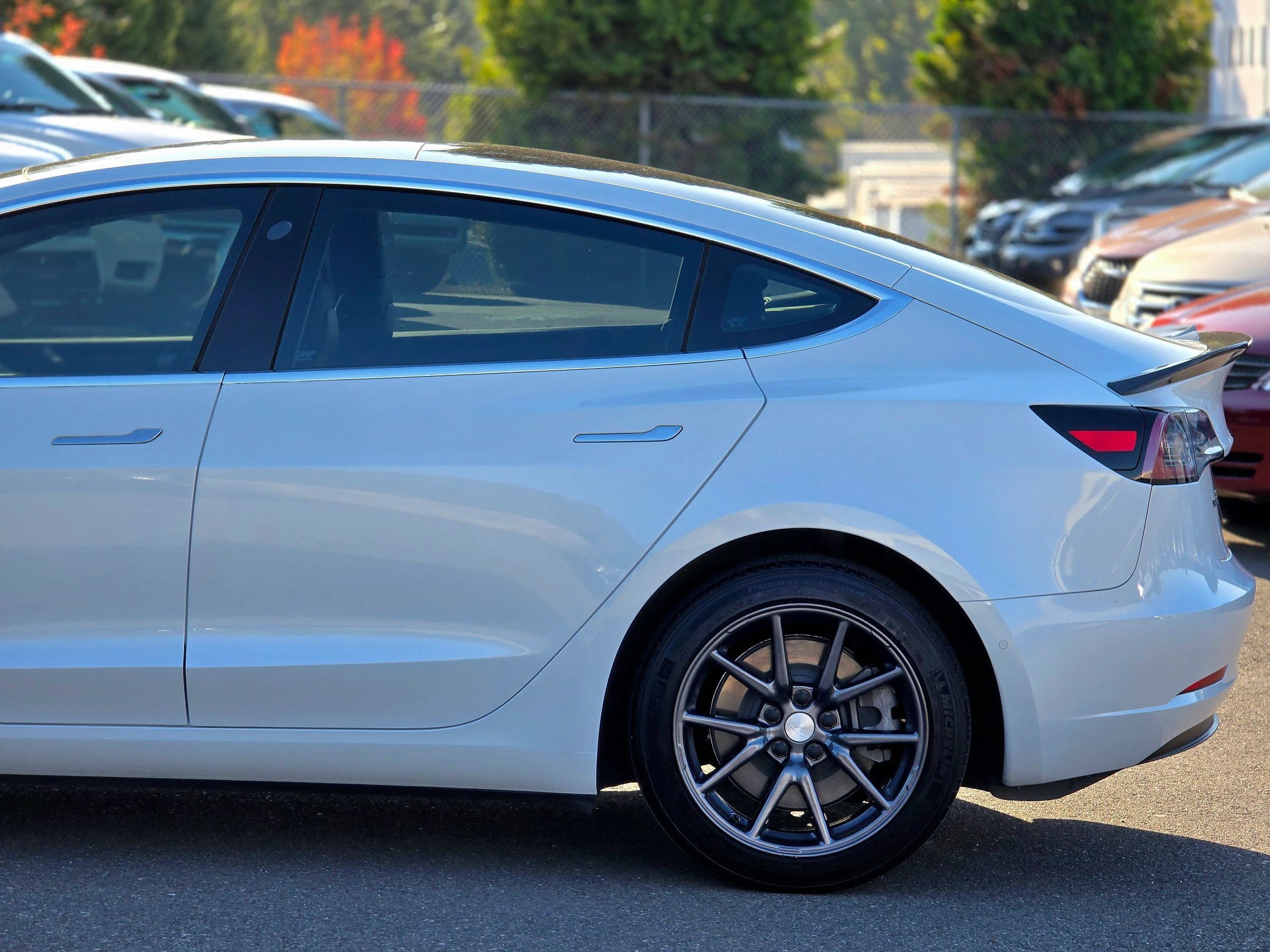 Used 2020 Tesla Model 3 Standard Range Plus RWD image 8