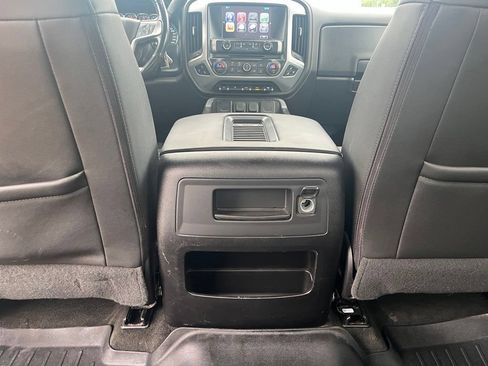 Used 2018 GMC Sierra 2500 SLT w/ Duramax Plus Package AWD/4WD image 28