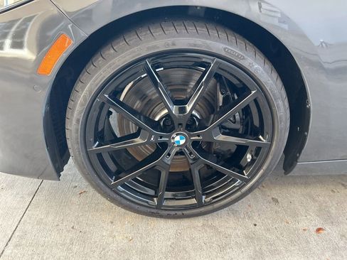 Used 2025 BMW M850i xDrive AWD/4WD image 16