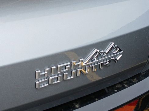 New 2026 Chevrolet Traverse High Country AWD/4WD image 29
