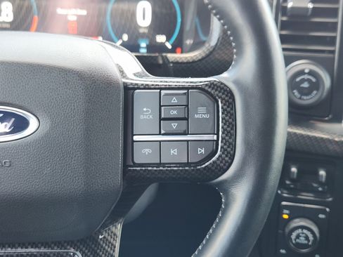 Used 2022 Ford F150 Lariat w/ Equipment Group 502A High AWD/4WD image 32