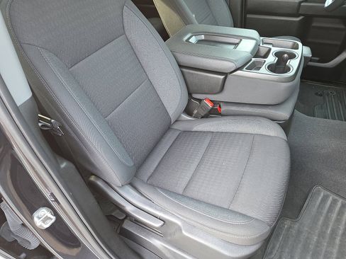 Certified 2022 Chevrolet Silverado 1500 Custom image 16